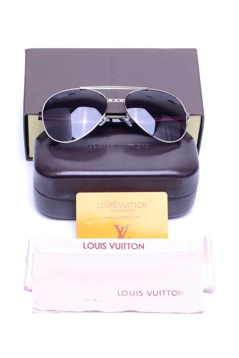 louis vuitton zonnebril heren sale|Sunglasses for Men: Designer Sunwear & Shades .